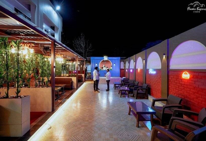 ホテル Bajaj S Karwan Inn