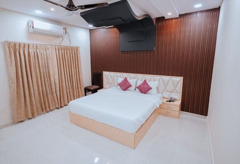 ホテル Bajaj S Karwan Inn