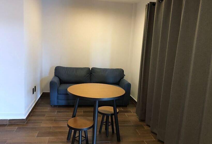 فندق Real Del Monte Woods