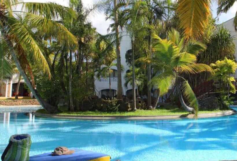 ペンション Sarova Whitesands Beach Resort And Spa With Amazing View