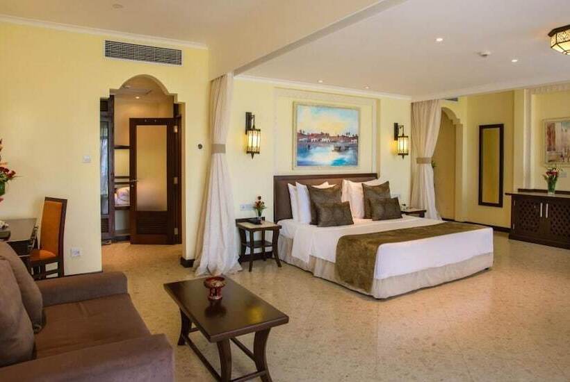 ペンション Sarova Whitesands Beach Resort And Spa With Amazing View