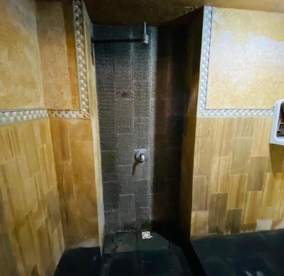 تختخواب و صبحانه Lombok Indah Bungalow