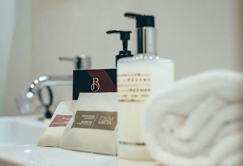 تختخواب و صبحانه Palazzo Bellocchi  Suites & Apartments