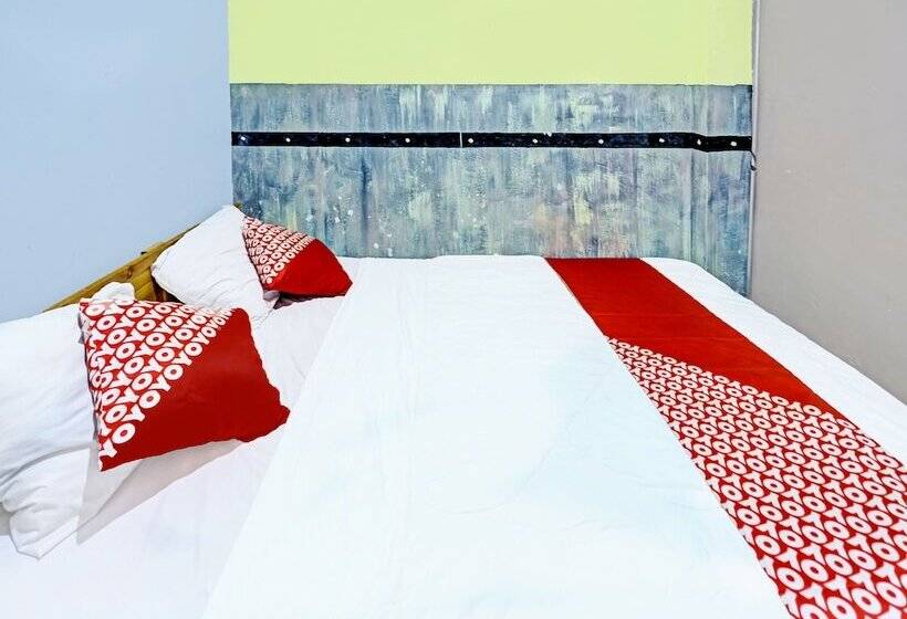 בית מלון כפרי Oyo 91363 Lia Stay Syariah