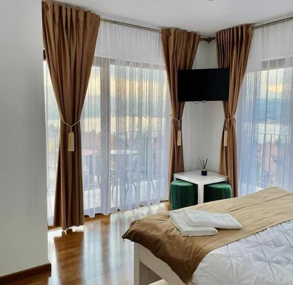 پانسیون Silver Mountain Villa Colibita