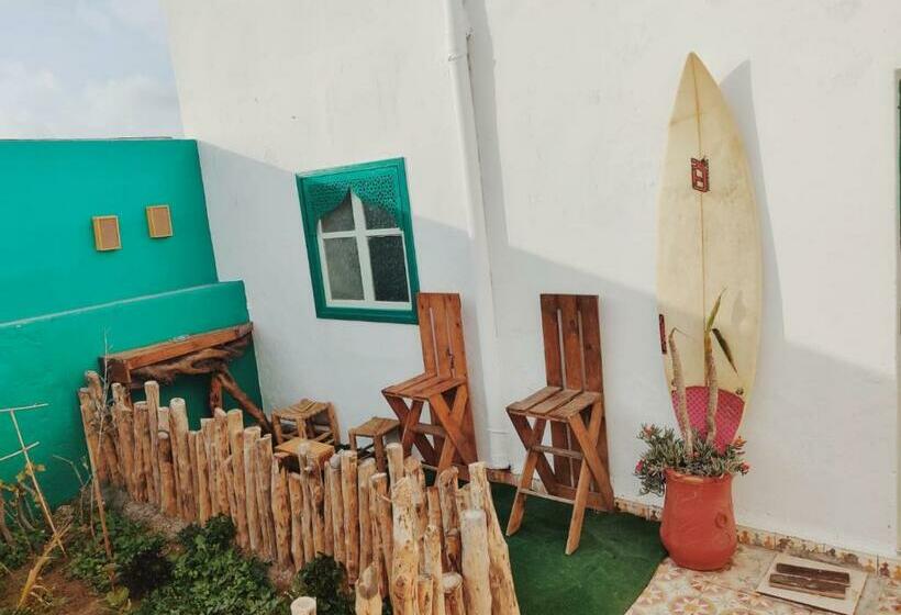 Thayri Hostel
