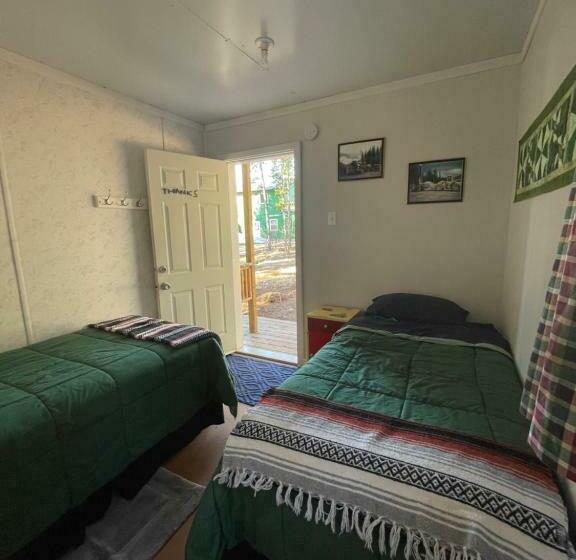 Bed and Breakfast Jade Fever Mine Camp