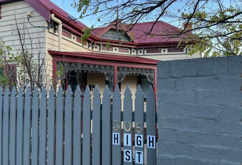 Bendigo Botanic Motel  With King Beds Refurbished 2022