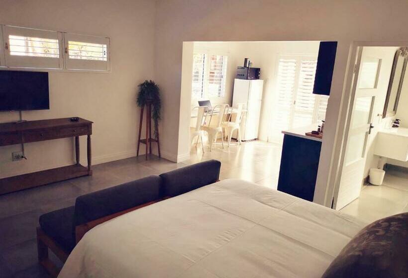 بنسيون 10 Jock Meiring Guesthouse Unit 1