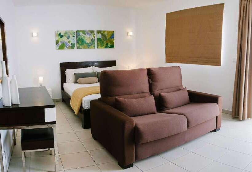 هتل Melia Dunas Beach Resort & Spa All Inclusive