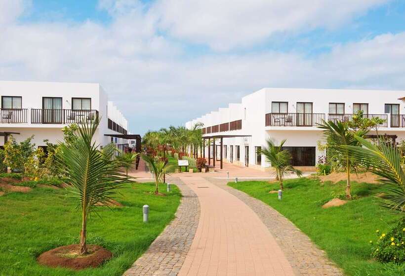 هتل Melia Dunas Beach Resort & Spa All Inclusive