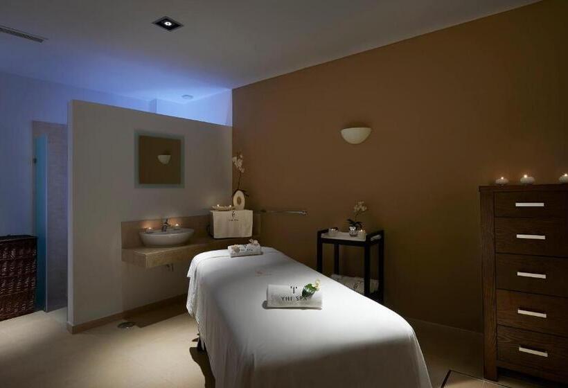 هتل Melia Dunas Beach Resort & Spa All Inclusive