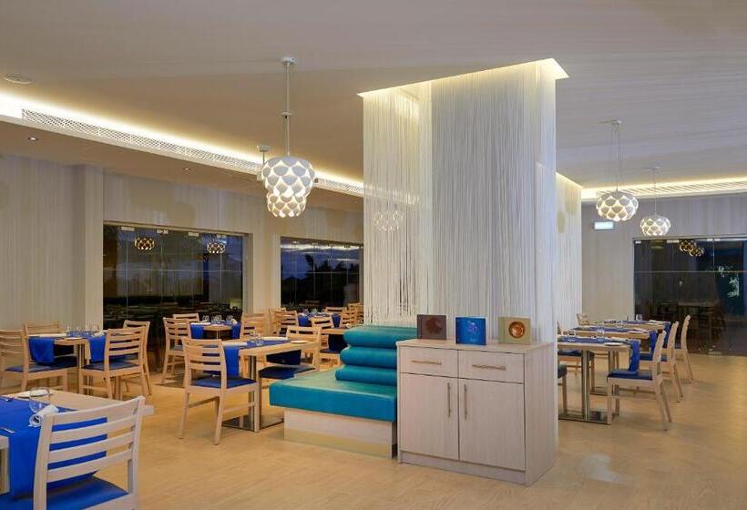 هتل Melia Dunas Beach Resort & Spa All Inclusive