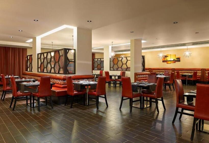 هتل Melia Dunas Beach Resort & Spa All Inclusive