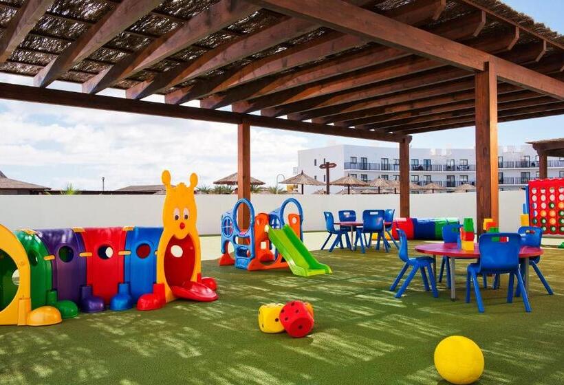 هتل Melia Dunas Beach Resort & Spa All Inclusive