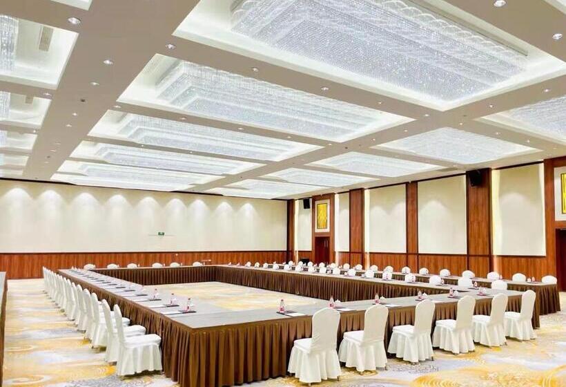 Plaza Hotel Yuyao