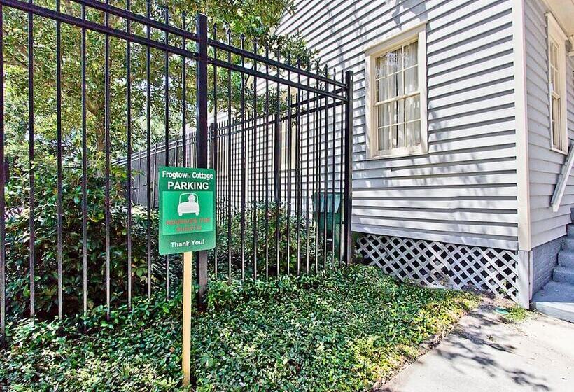 Frogtown Cottage
