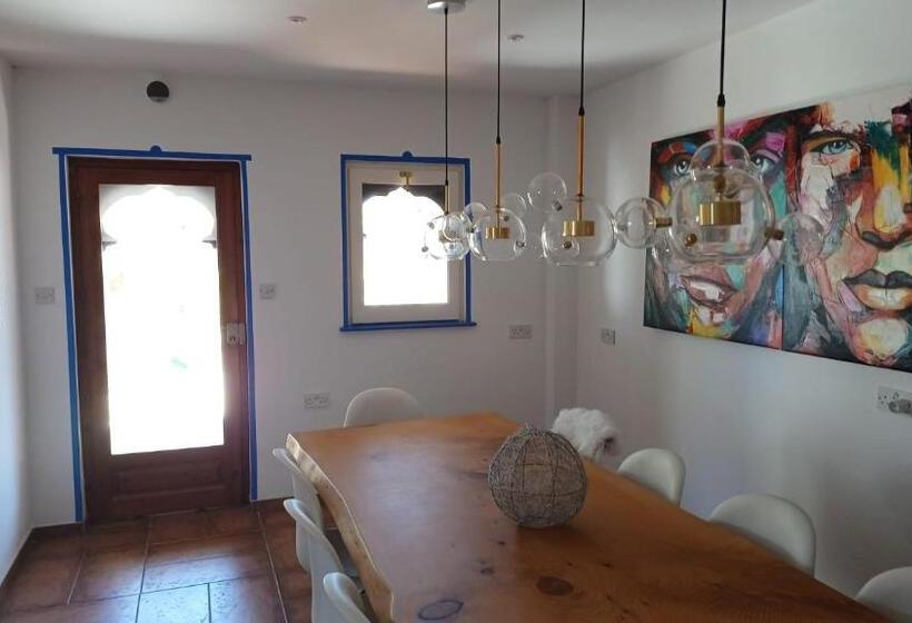 ホテル Art Villa Claudia