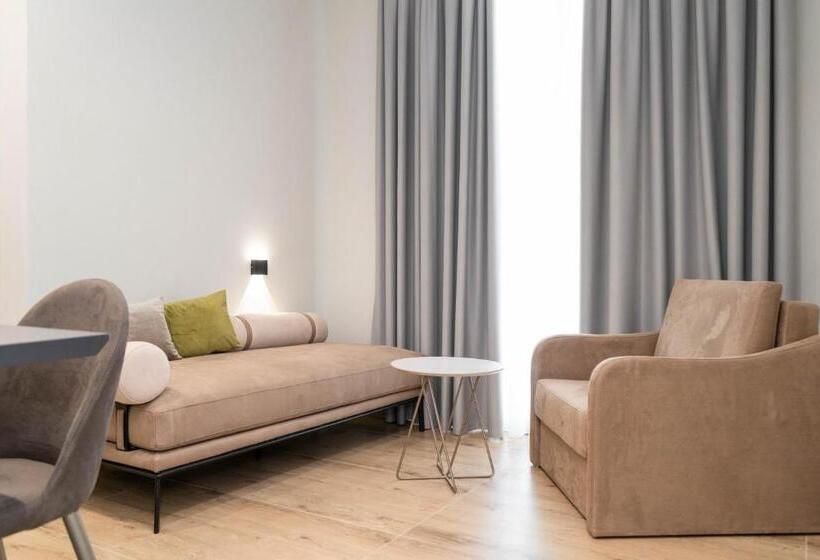 هتل Patio