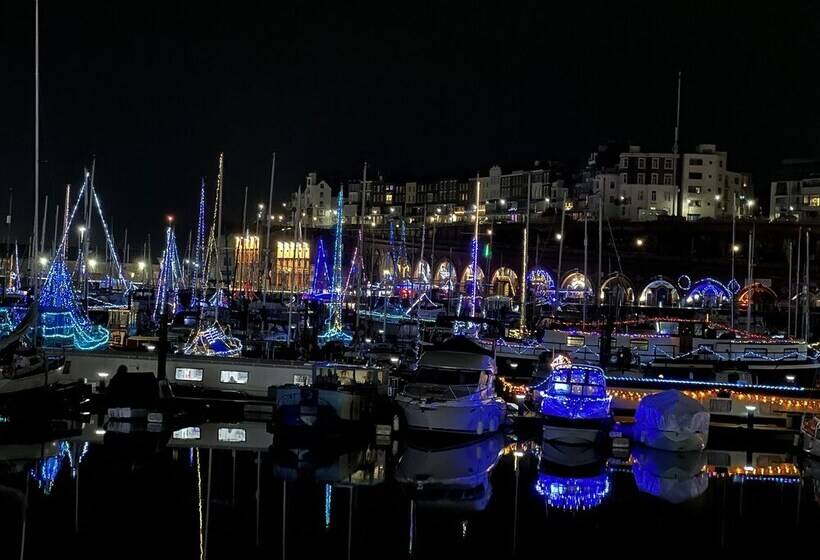 Beautiful Apartment On Ramsgate Sea Front