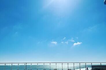 Beautiful Apartment On Ramsgate Sea Front