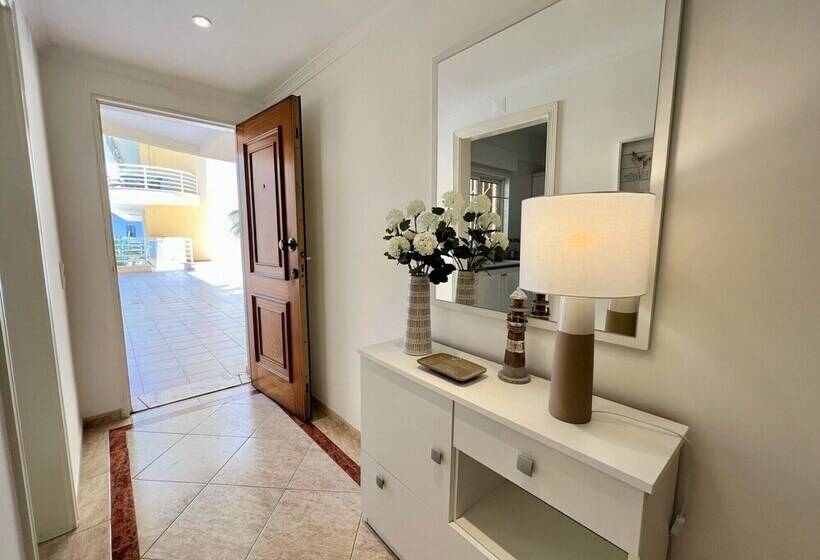 Vilamoura Central 2 With Pool By Homing