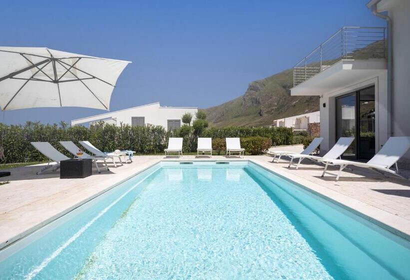 Grande Villa Privata Con Piscina A Scopello