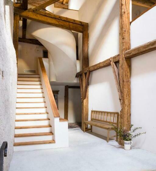 호텔 Chasa Chalavaina