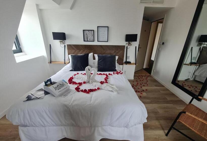 هتل La Tour Aux Crabes Près De La Plage