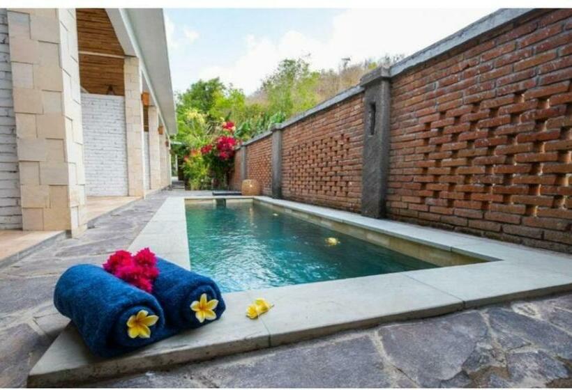 בית מלון כפרי Surya Lombok Accommodation