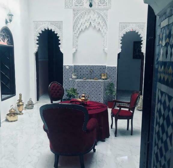 پانسیون Riad Al ârâr