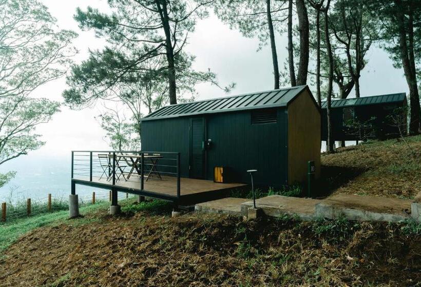 リゾートホテル Bobocabin Coban Rondo, Malang