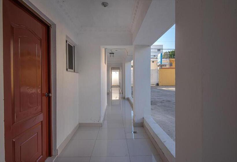 Studio With Free Wi Fi Near Sirena Jumbo San Isidr