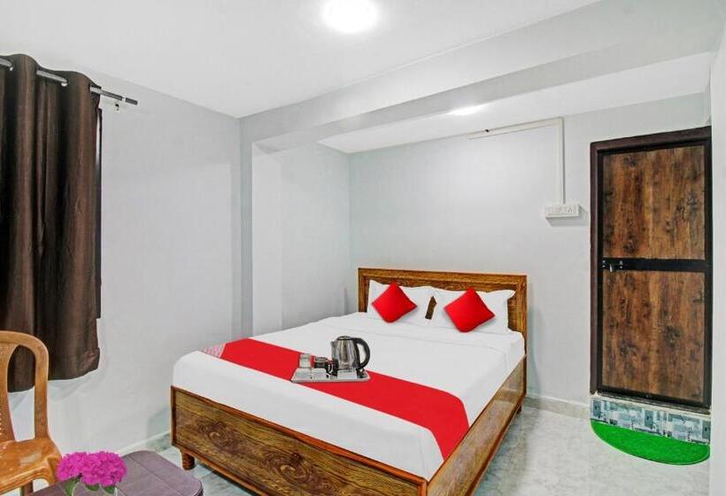 호텔 Oyo 90210 J D Guest House