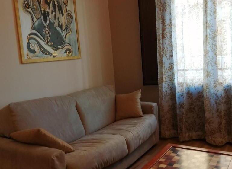 پانسیون Ivana Home