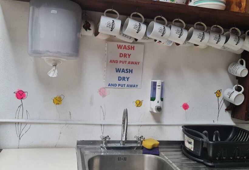 پانسیون Hostel Santafe