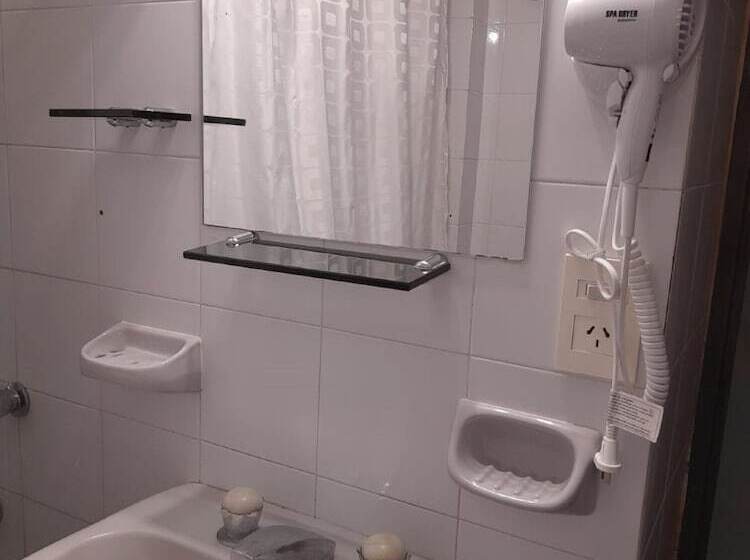 هتل Intersur Villa Gesell