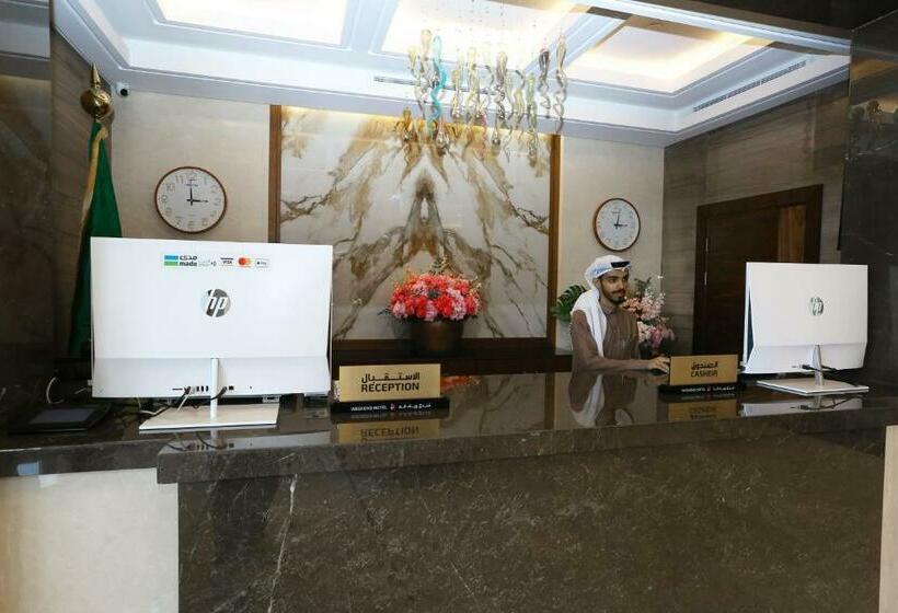 Weekend Hotel Sari
