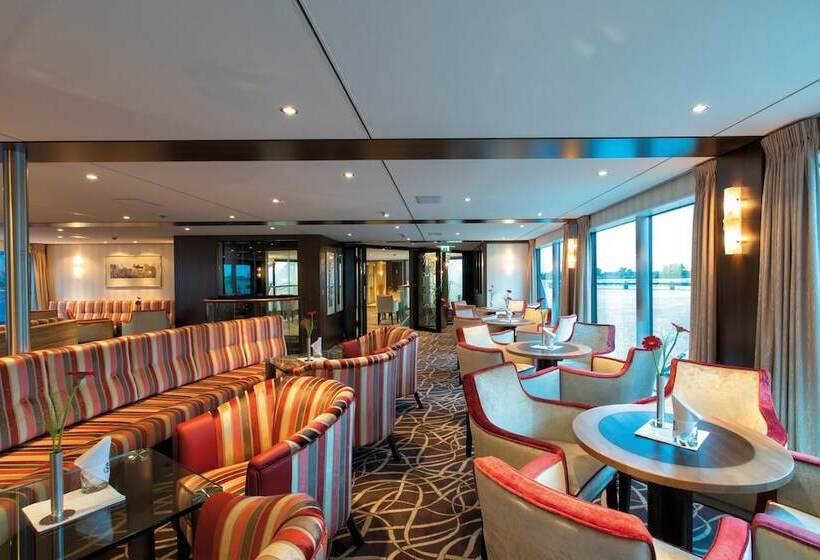 Crossgates Hotelship Altstadt Köln