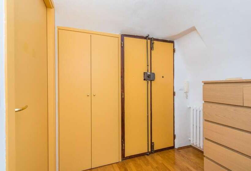 San Carlo Apartment By Wonderful Italy