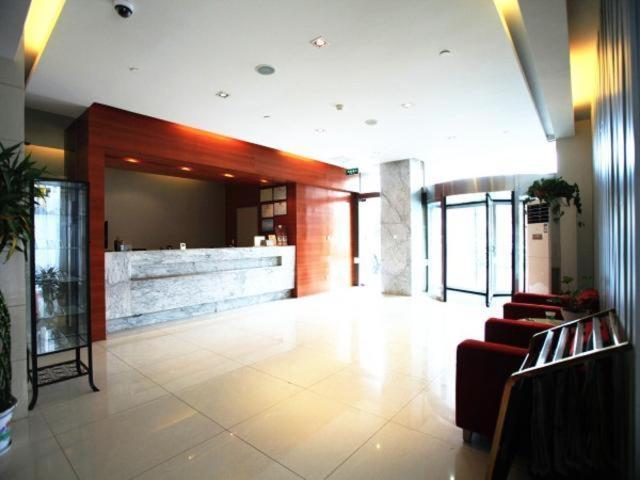 Отель Jinjiang Inn Nanjing Jiangning Tianyin Avenue