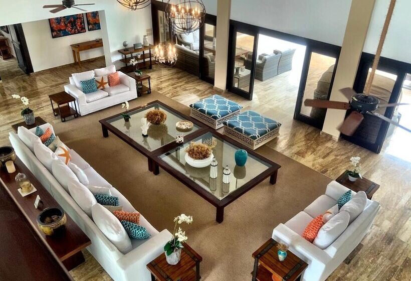 Srvittinivillas Brroe 27/  Resorts Villas/ Espacius   Modern Great