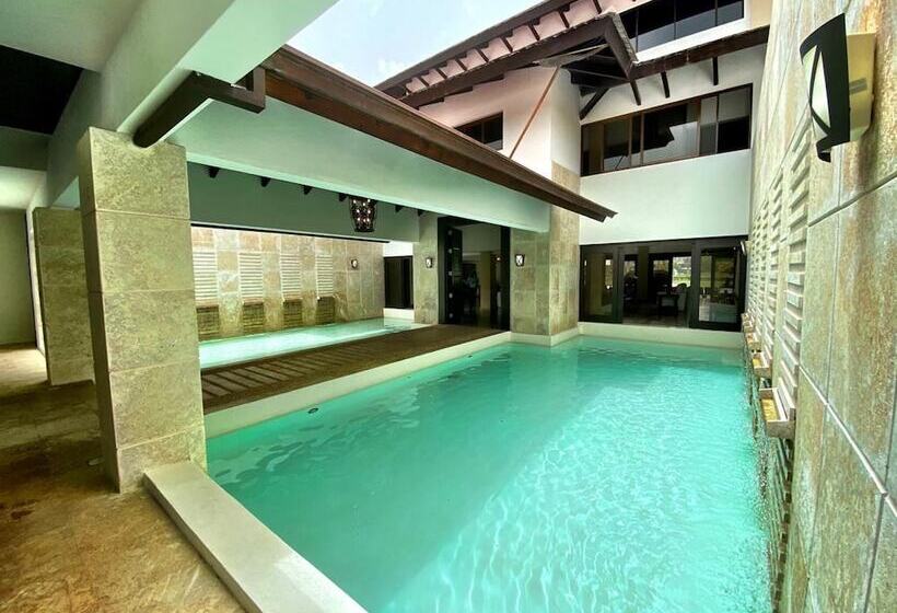 Srvittinivillas Brroe 27/  Resorts Villas/ Espacius   Modern Great