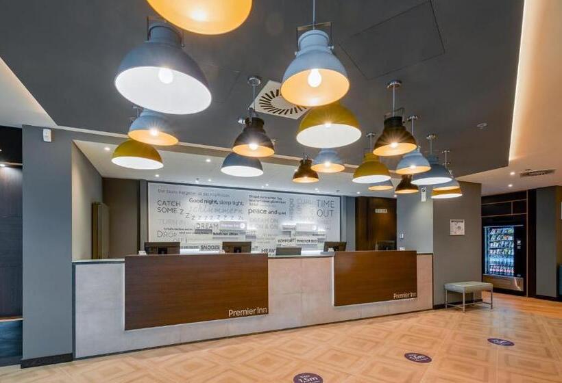 هتل Premier Inn Stuttgart City Europaviertel
