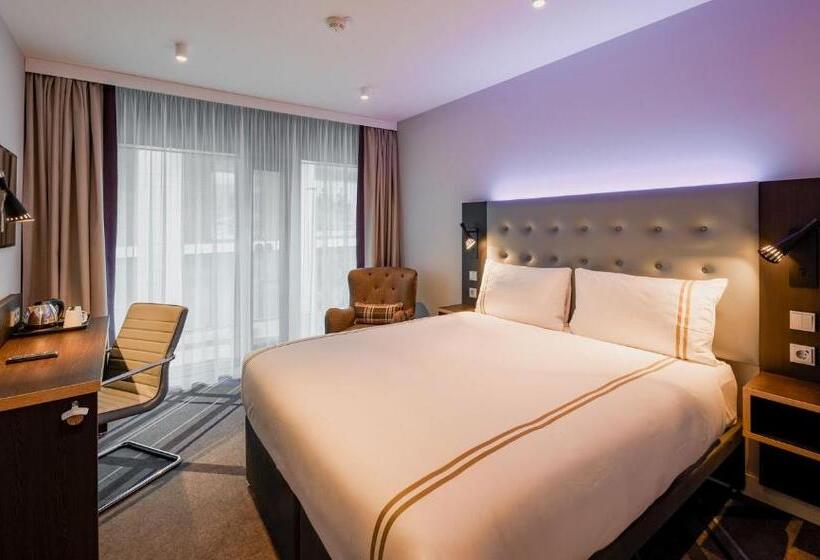 هتل Premier Inn Stuttgart City Europaviertel