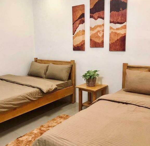 فندق صغير Nord House Laoag