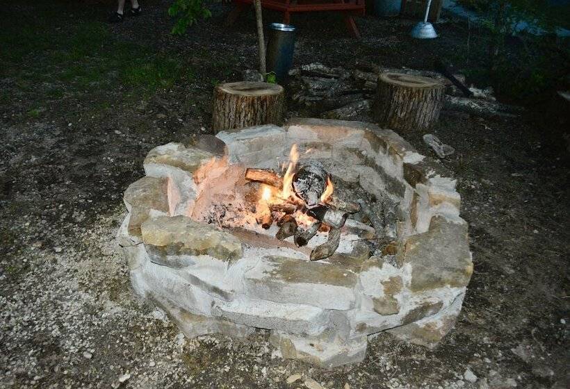 هتل Driftwood Resort Bull Shoals