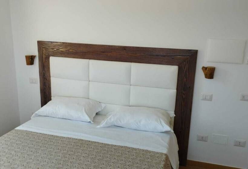 ペンション Room In Bb  Elegant And Relaxing Farmhouse Nestled In The Heart Of Cilento