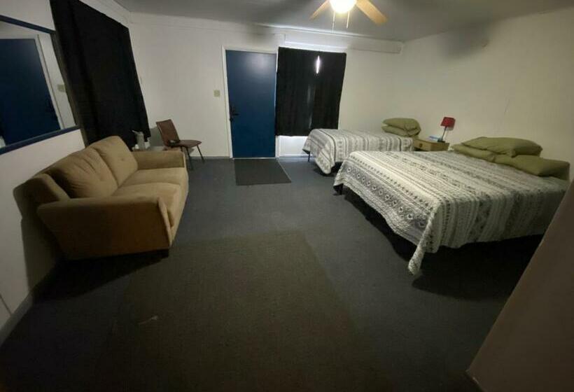 The Sage Motel