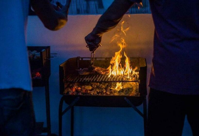 هاستل Long Beach Surf House